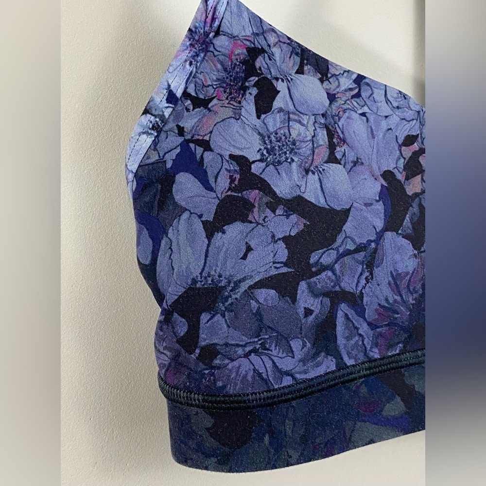 Lululemon Flow Y Nightfall Blossom Bra Size 6 - Picture 7 of 9